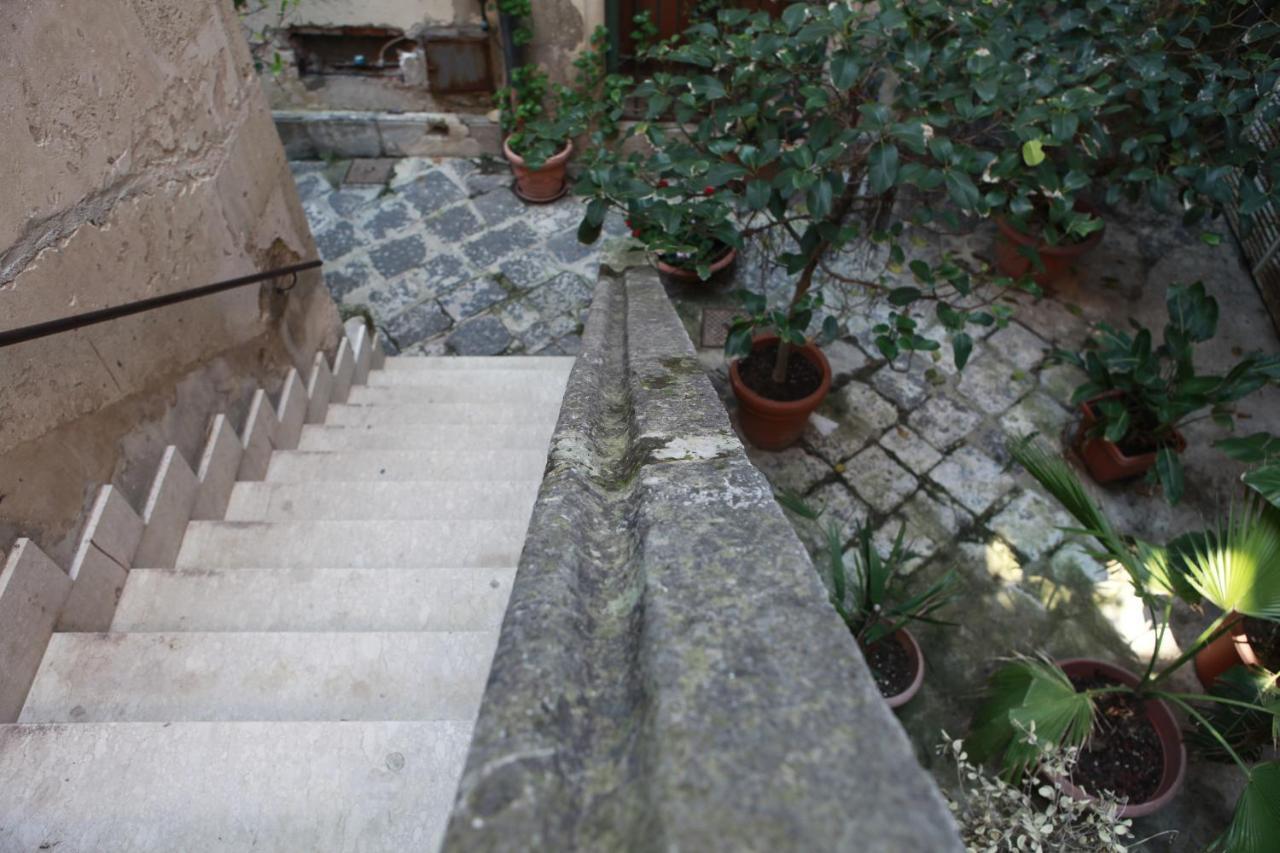Il Fuoco Di Archimede - Ortigia Apartman Szirakúza Kültér fotó